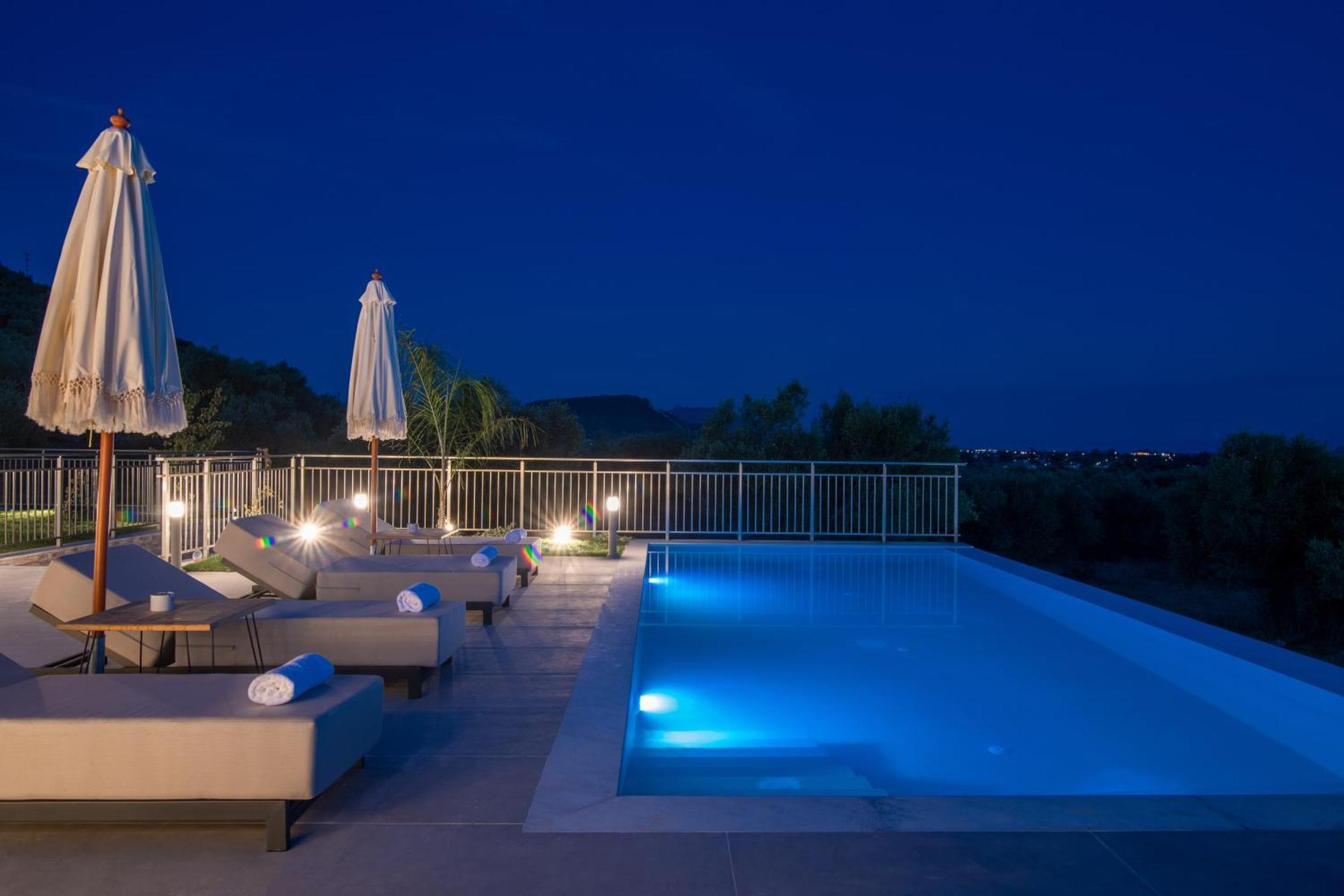 De Hierro Exclusive - Magical Hospitality In A With Pool And Breathtaking Views Villa